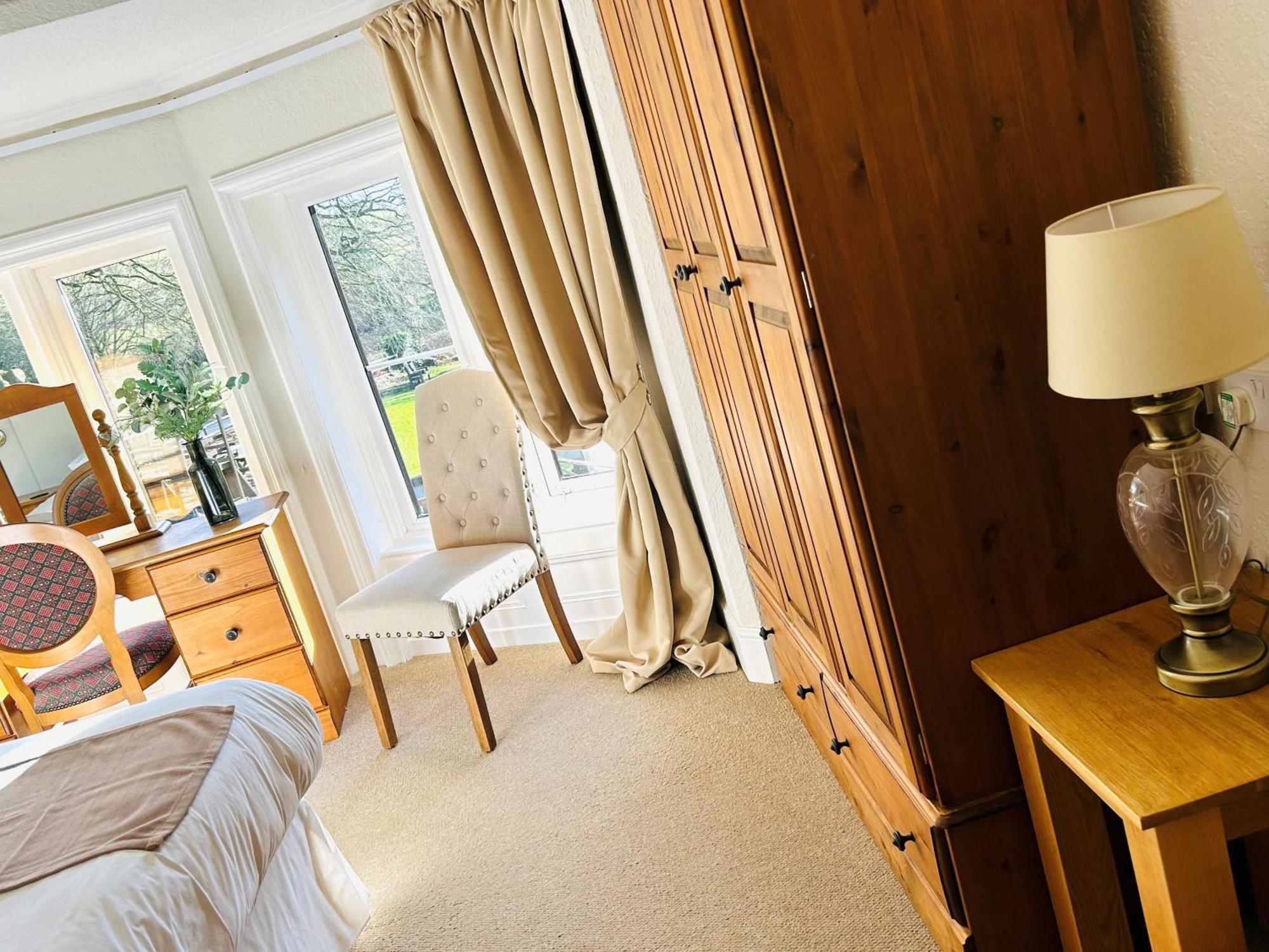 The Bentley Brook Inn Ашбърн Екстериор снимка