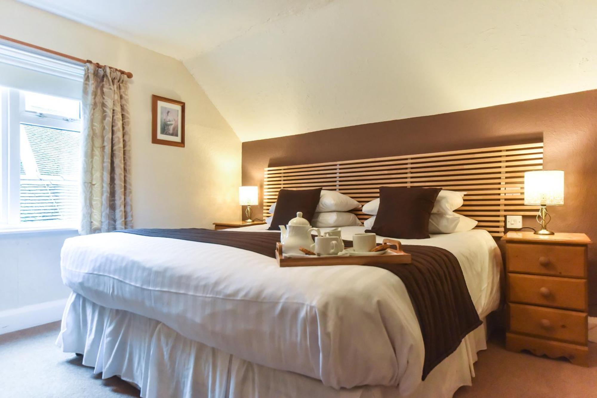 The Bentley Brook Inn Ашбърн Екстериор снимка
